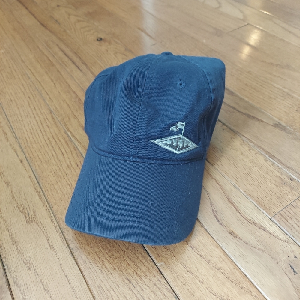 Signatures golf navy Strapback Hat